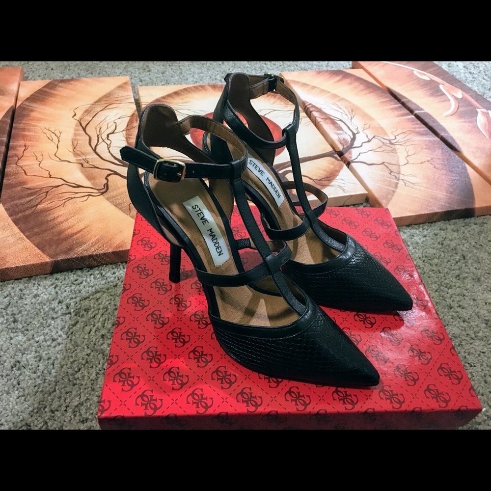 NEW| Steve Madden Pointy Strappy Heel| No Box